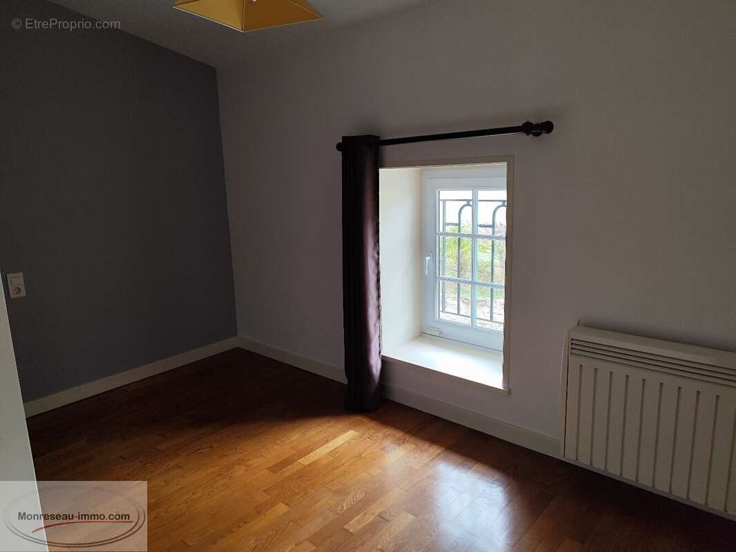 Appartement à CHARNAY-LES-MACON