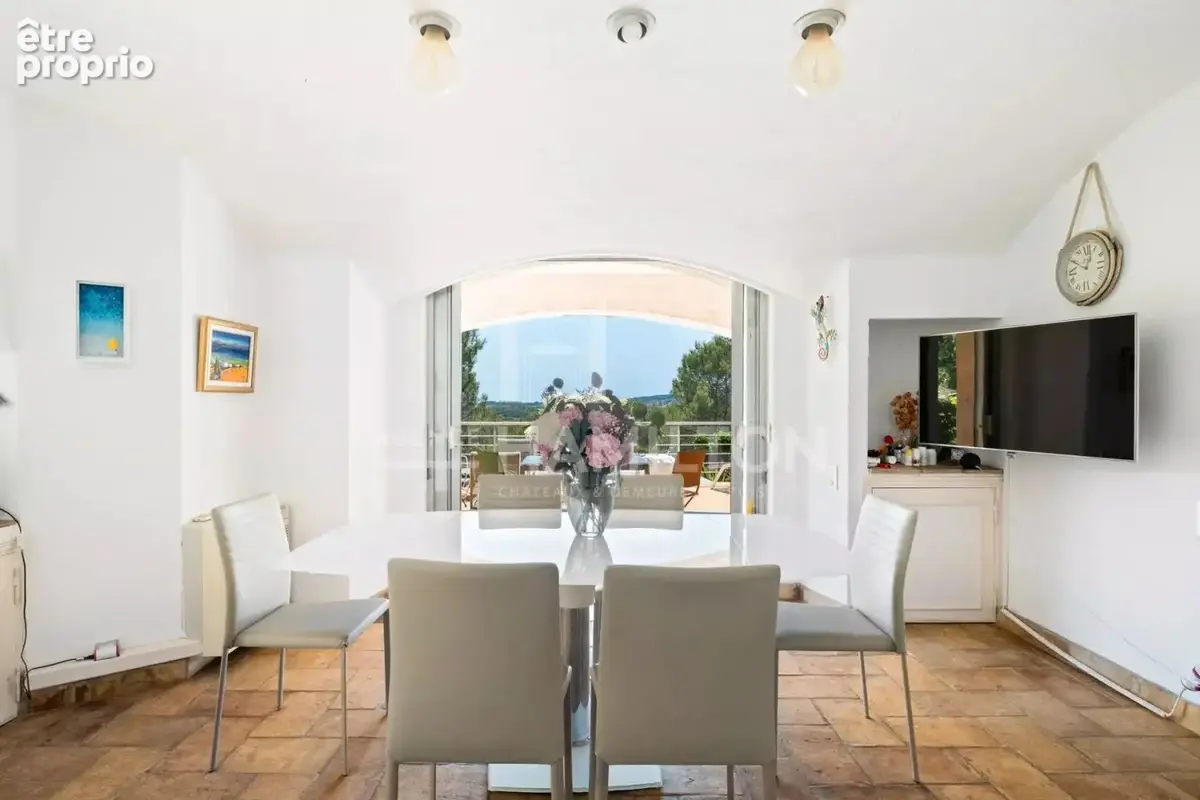 Biot villa avec vue, 4 chambres et une maison d'amis avec 2 cham - photo 5