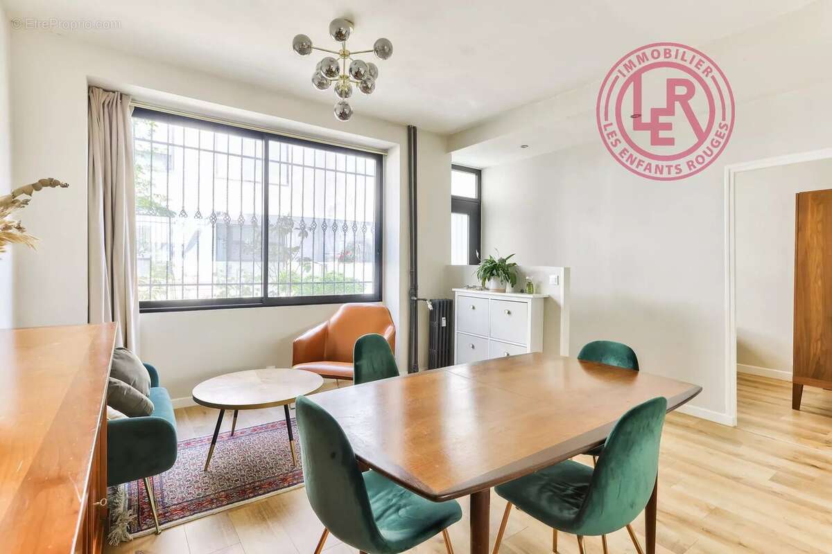 Appartement à PARIS-19E