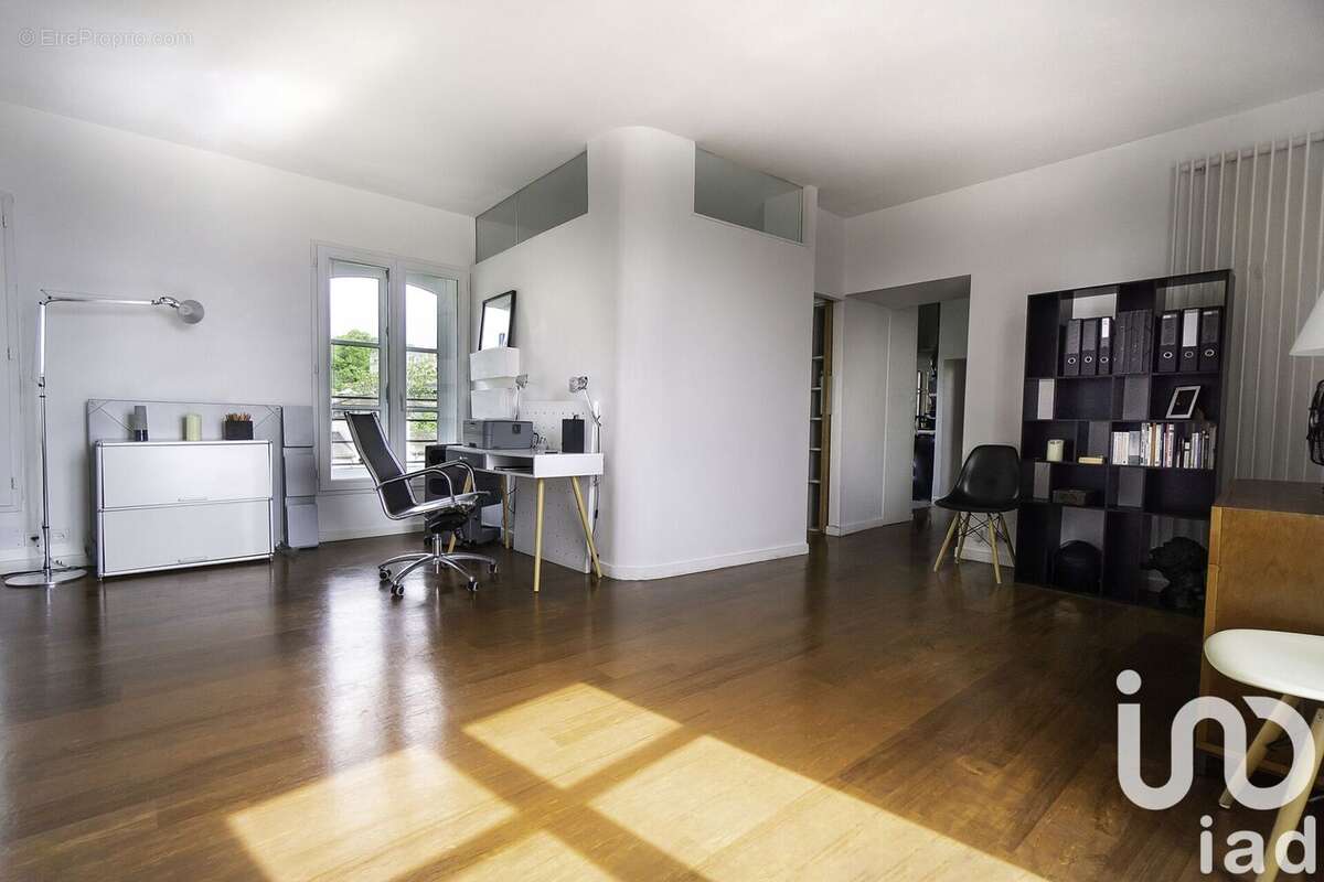 Photo 2 - Appartement à RUEIL-MALMAISON