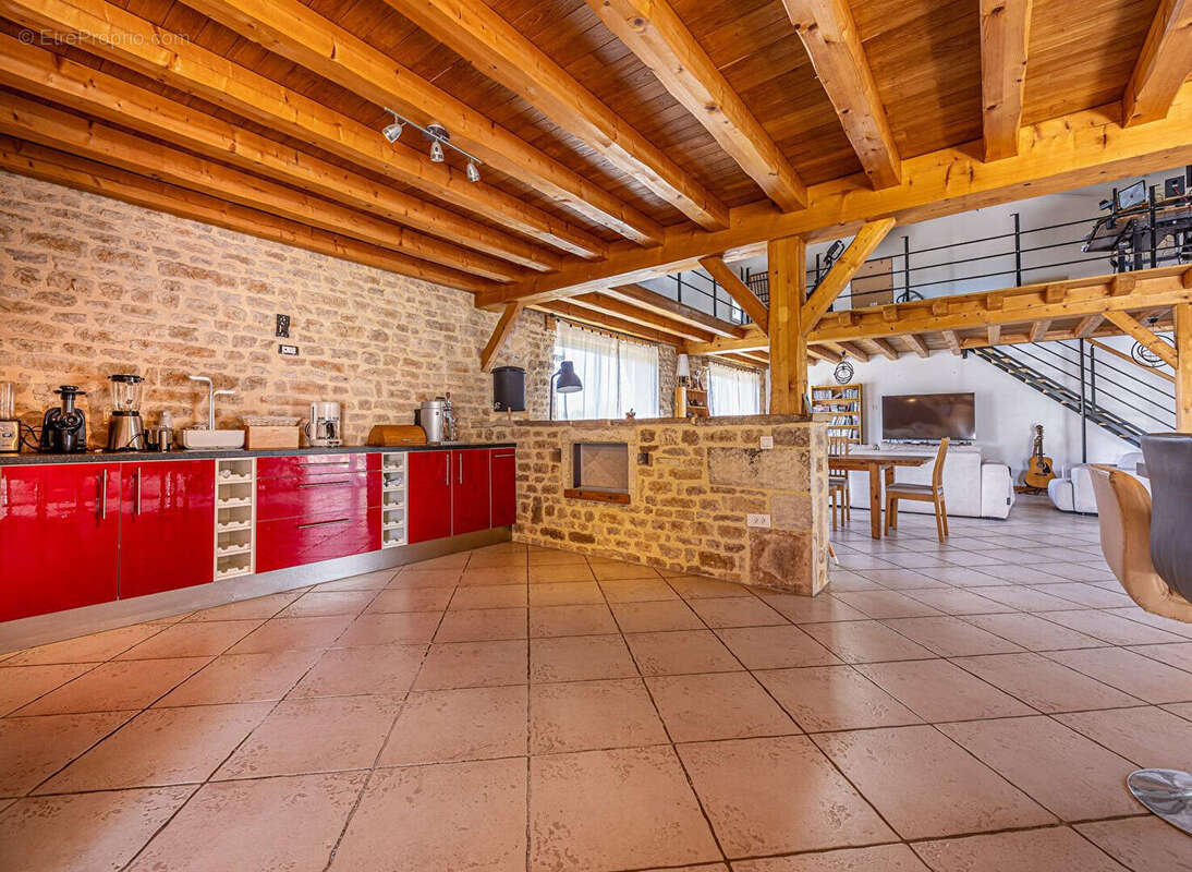 Maison à MELLE