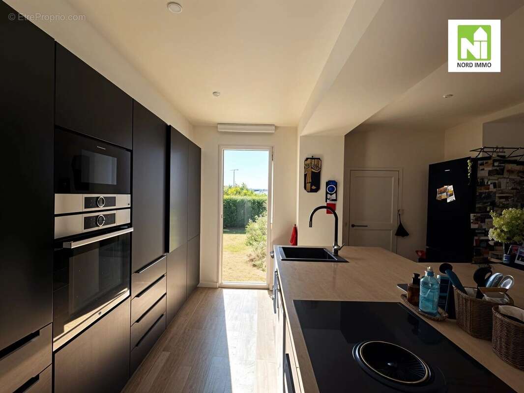 Semi plain pied - 180 m² - T5 - photo 10