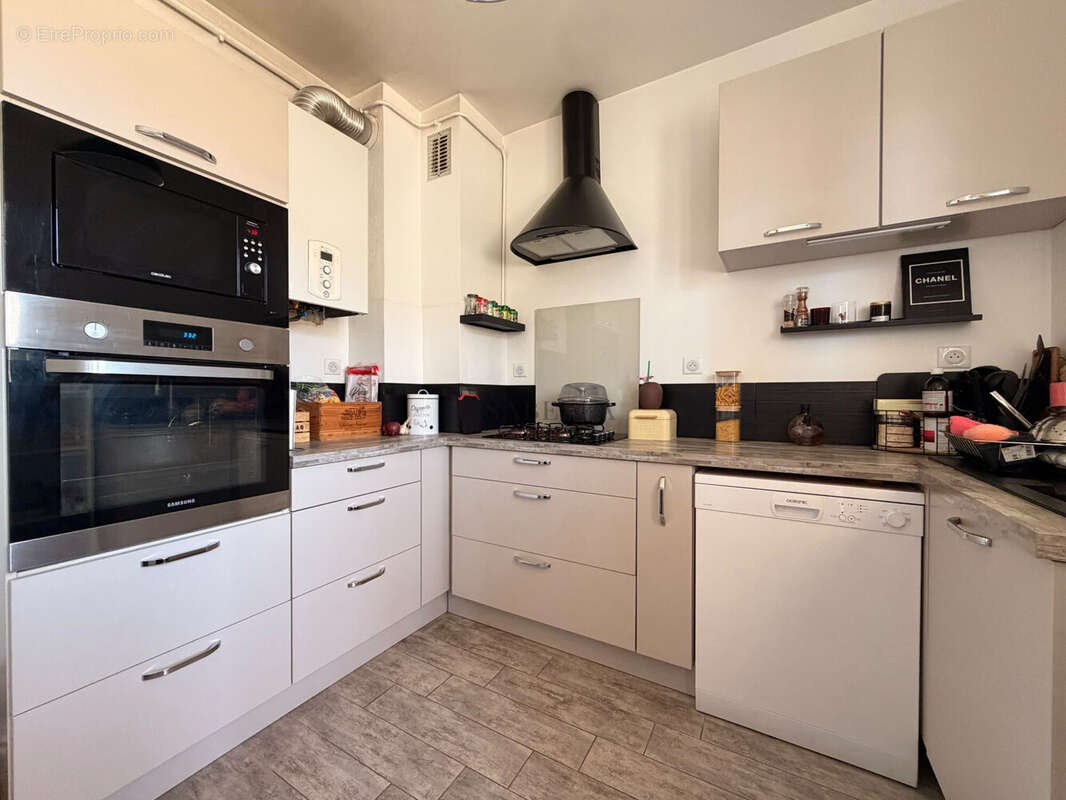 Appartement 90 m² à Ajaccio  - photo 4