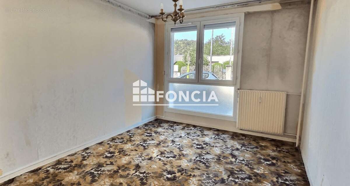 Appartement à FIRMINY