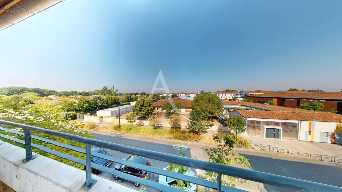 Appartement à MONDONVILLE