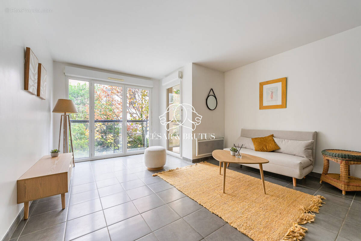 Appartement à TASSIN-LA-DEMI-LUNE