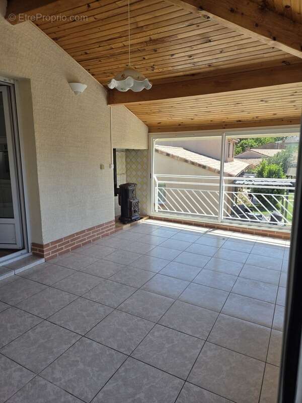 Appartement à SAINT-ORENS-DE-GAMEVILLE