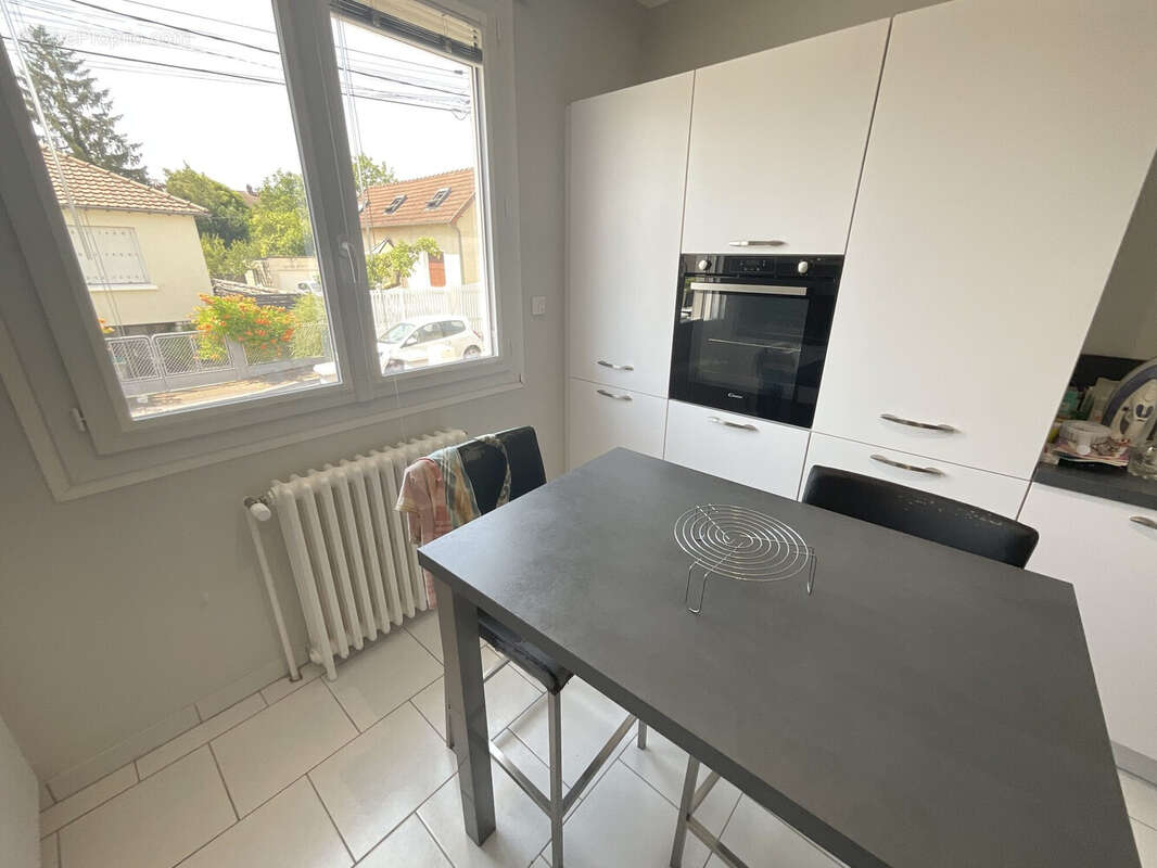 Maison 70 m² à Sainte-Savine  - photo 8