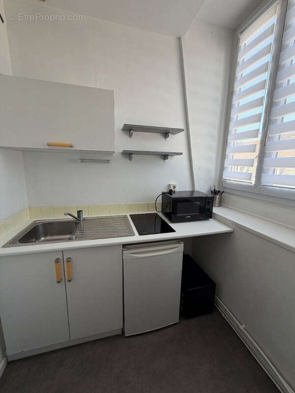 Studio hyper centre proche catho - photo 4