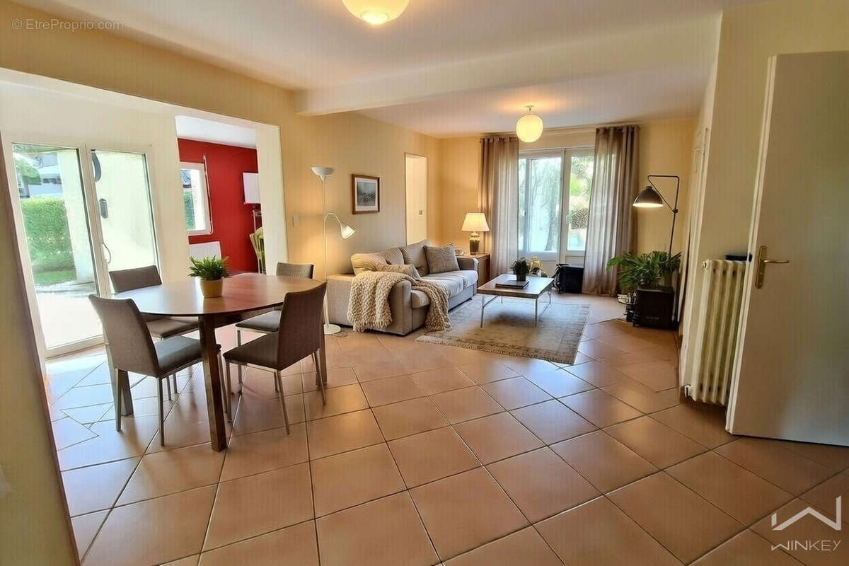 Maison 134 m2   Cesson-Sévigné   Centre ville - Quartier calme - photo 2