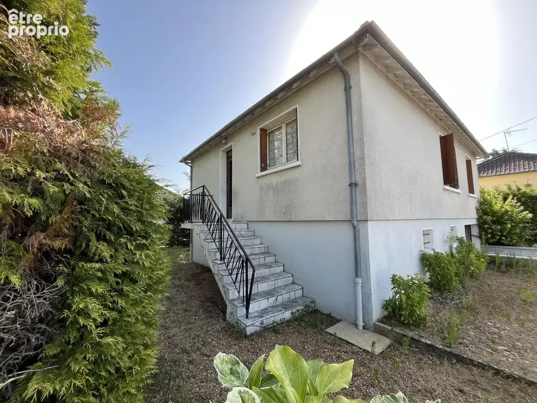 Maison à CONNERRE