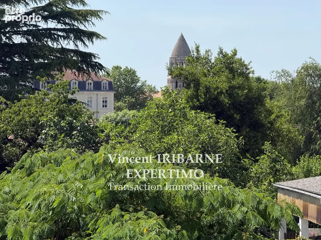 Maison De Ville, Garage et Jardin - photo 5
