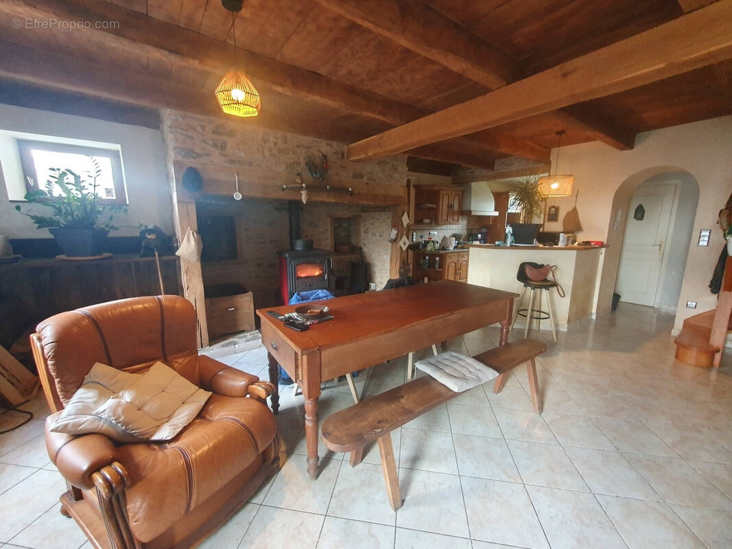 Maison à SOURSAC