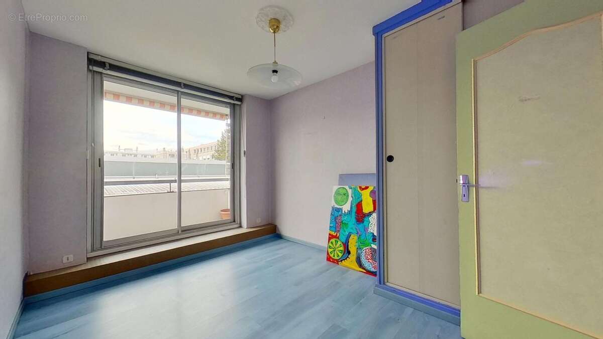 Appartement à LYON-9E