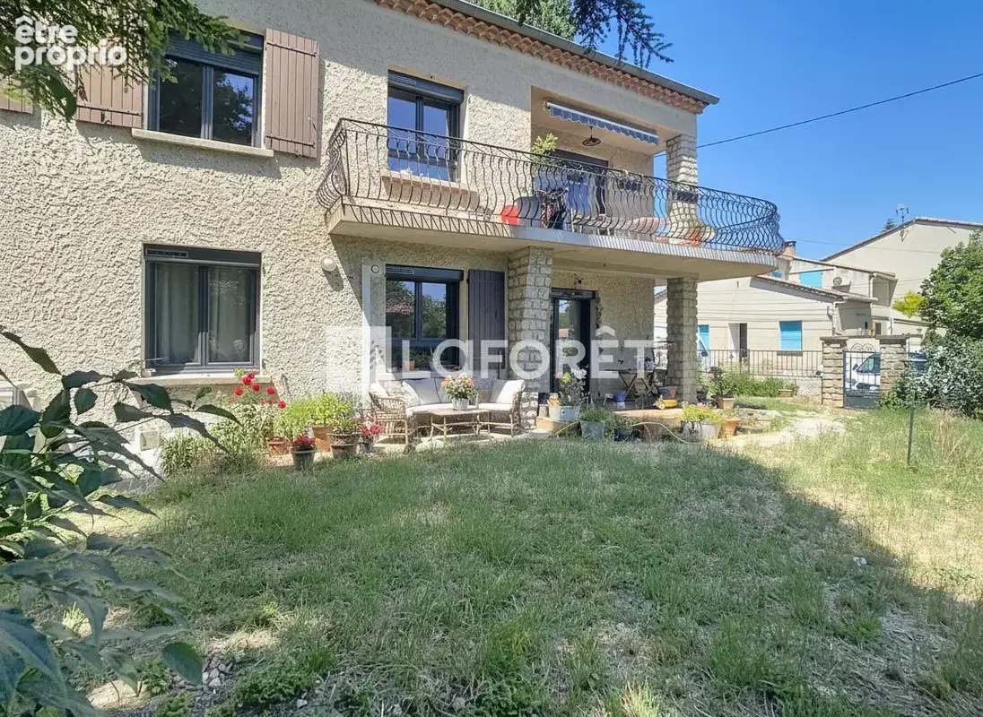 Maison Carpentras 6 pièce(s) 147 m2 - photo 8