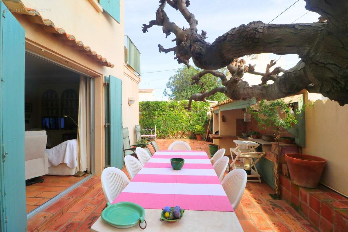 Maison à VALRAS-PLAGE