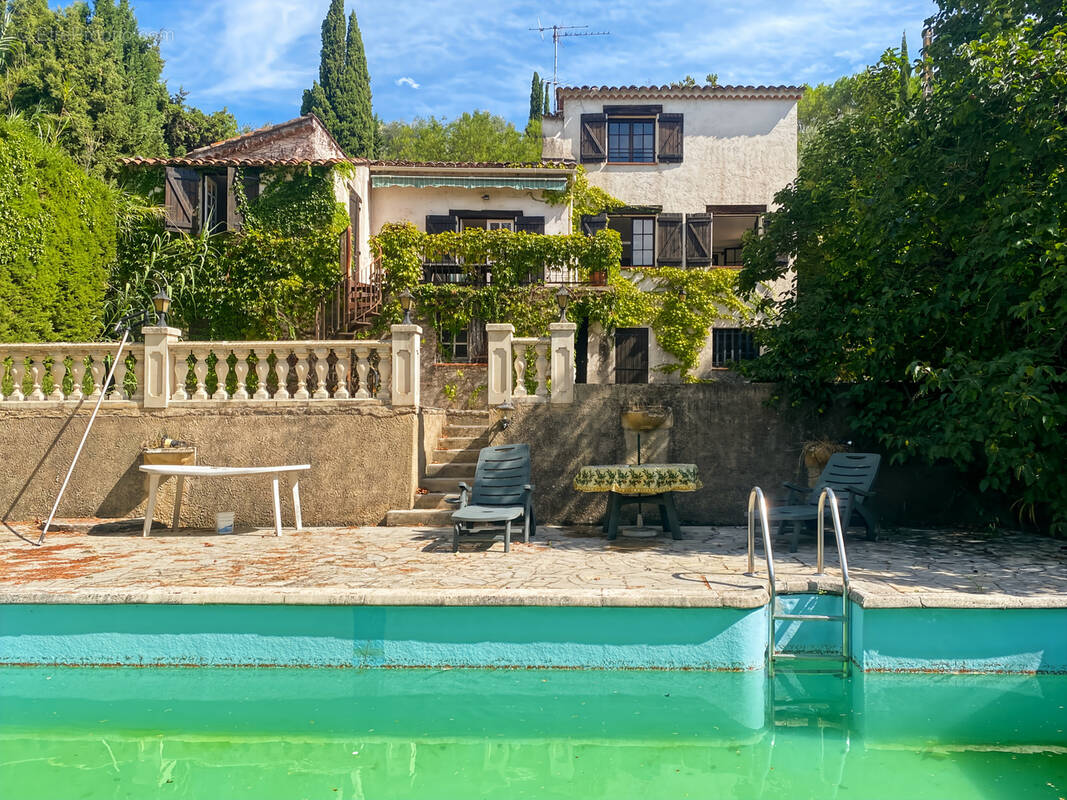 Maison à SAINT-PAUL-EN-FORET