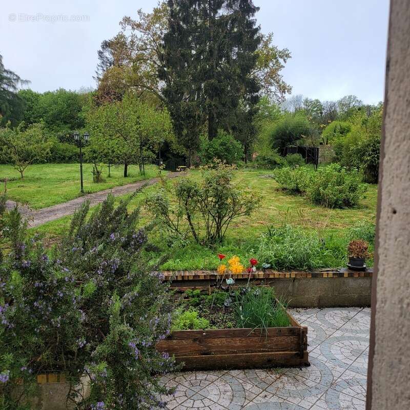 Maison à GRISY-LES-PLATRES