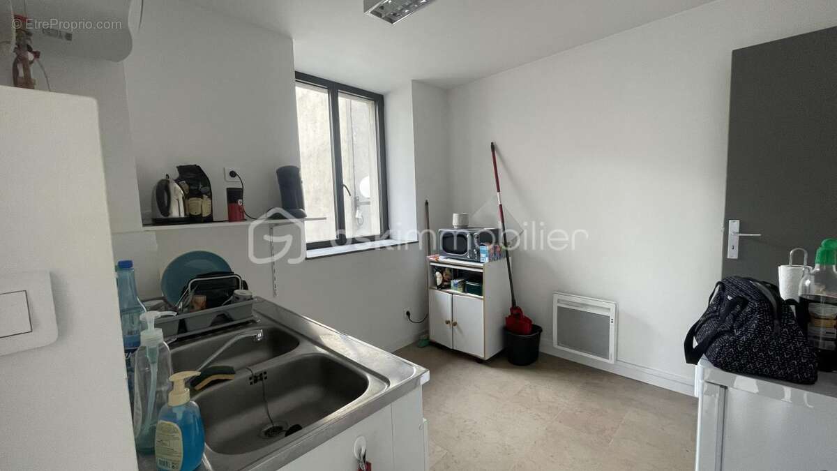 Commerce à SAINT-CHELY-D'APCHER