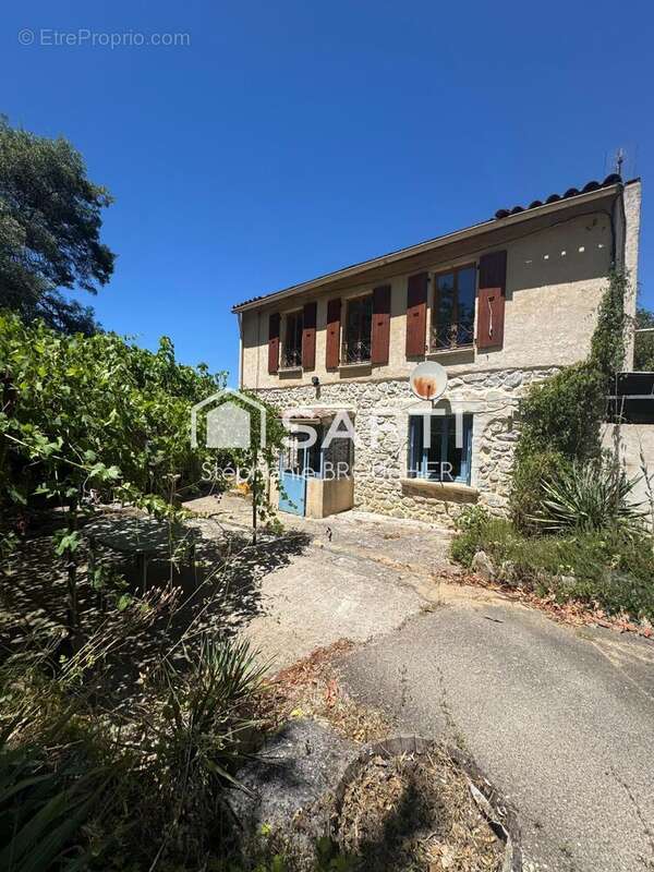 Maison 137 m² à Sampzon  - photo 3