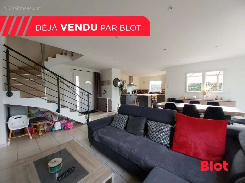 Maison à GRAND-FOUGERAY