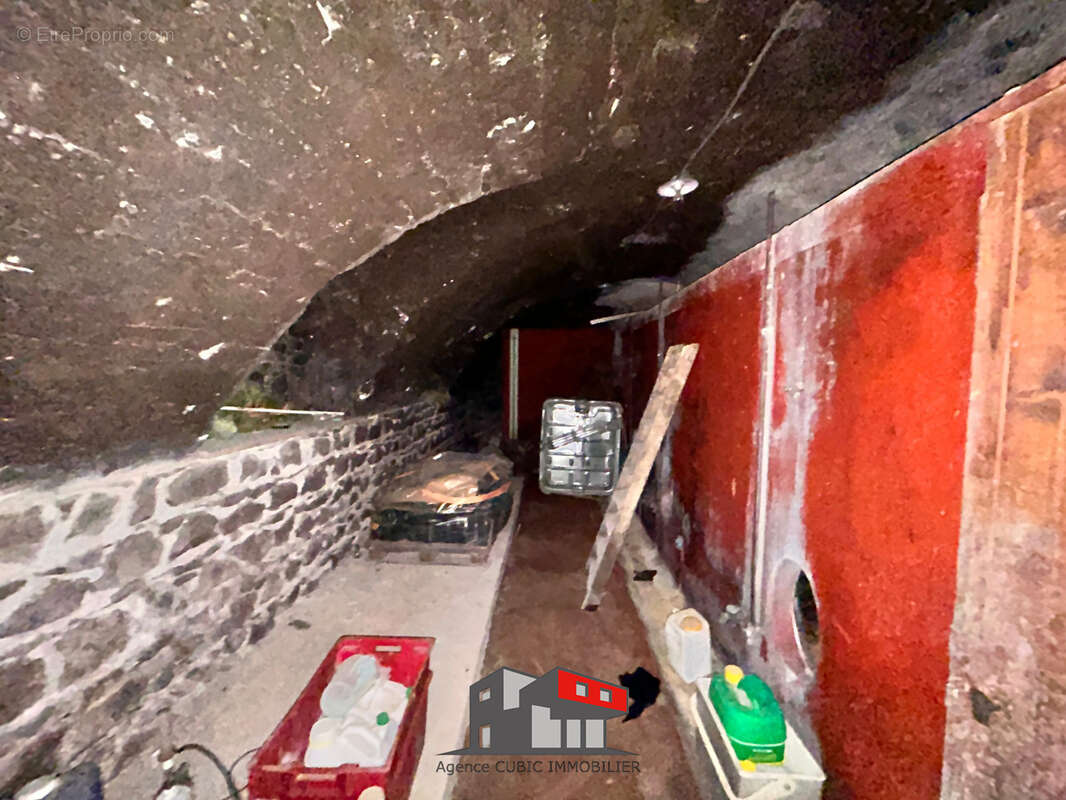 Maison à LE PERREON