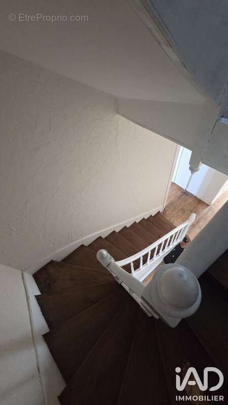 Maison 88 m² à Angouleme  - photo 6