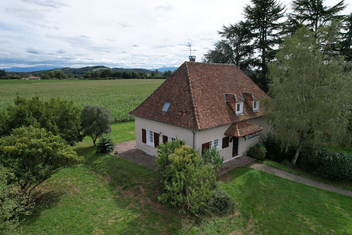 Maison à GUINARTHE-PARENTIES