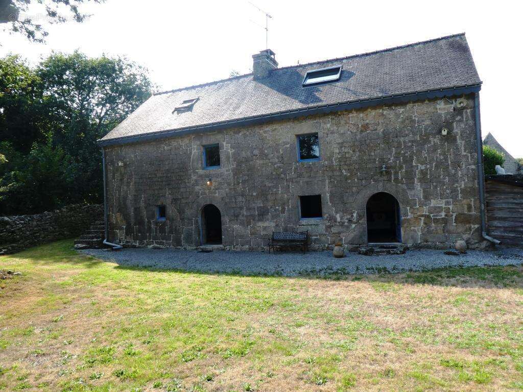 Maison à GUERN