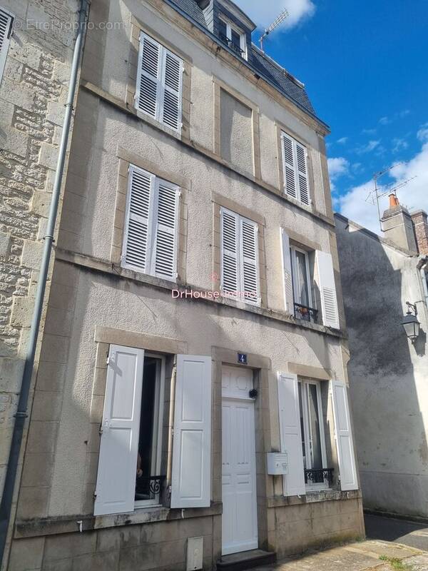 Maison à CHATILLON-COLIGNY