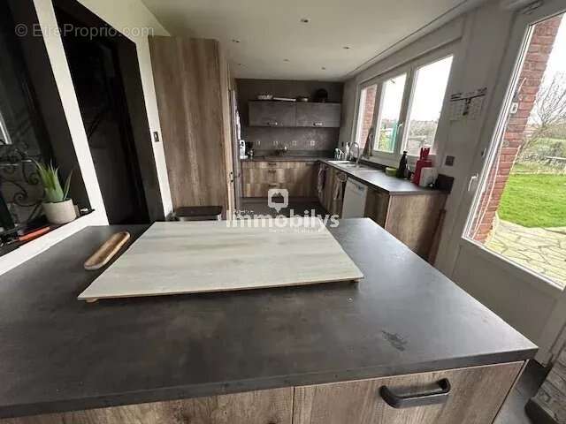 Maison à SIN-LE-NOBLE