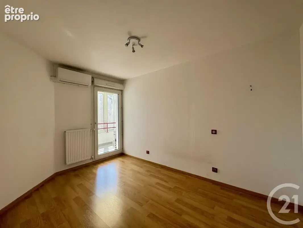 Appartement 85 m² à Villeurbanne  - photo 10