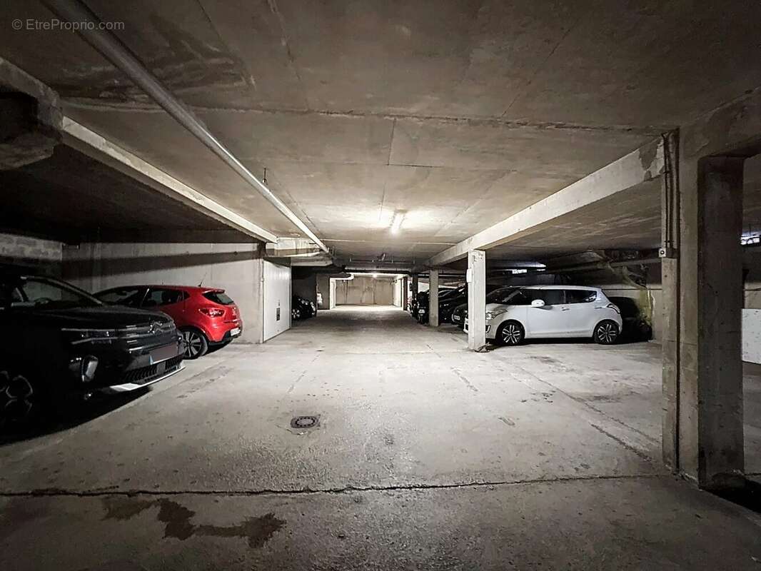 Appartement 4 pièces + cave + parking privé - photo 12