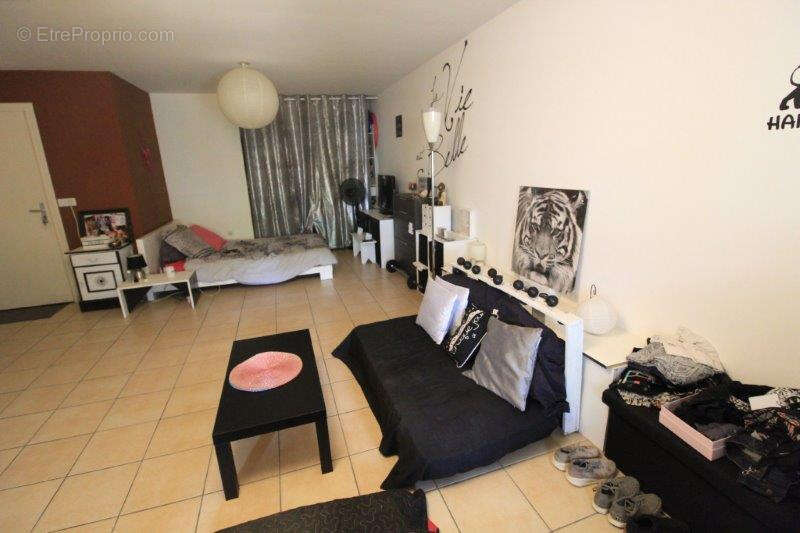 Spacieux Studio avec varangue et parking - Sainte Clotilde (La Réunion) - photo 3