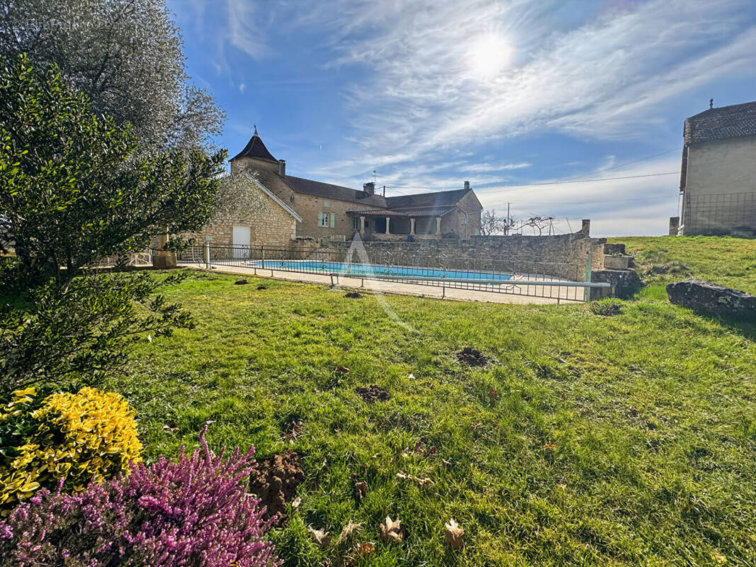 Maison à VILLEFRANCHE-DU-PERIGORD