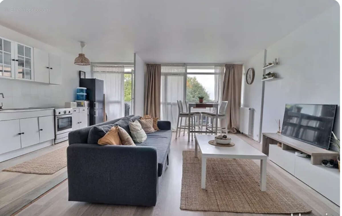Appartement à CHENNEVIERES-SUR-MARNE