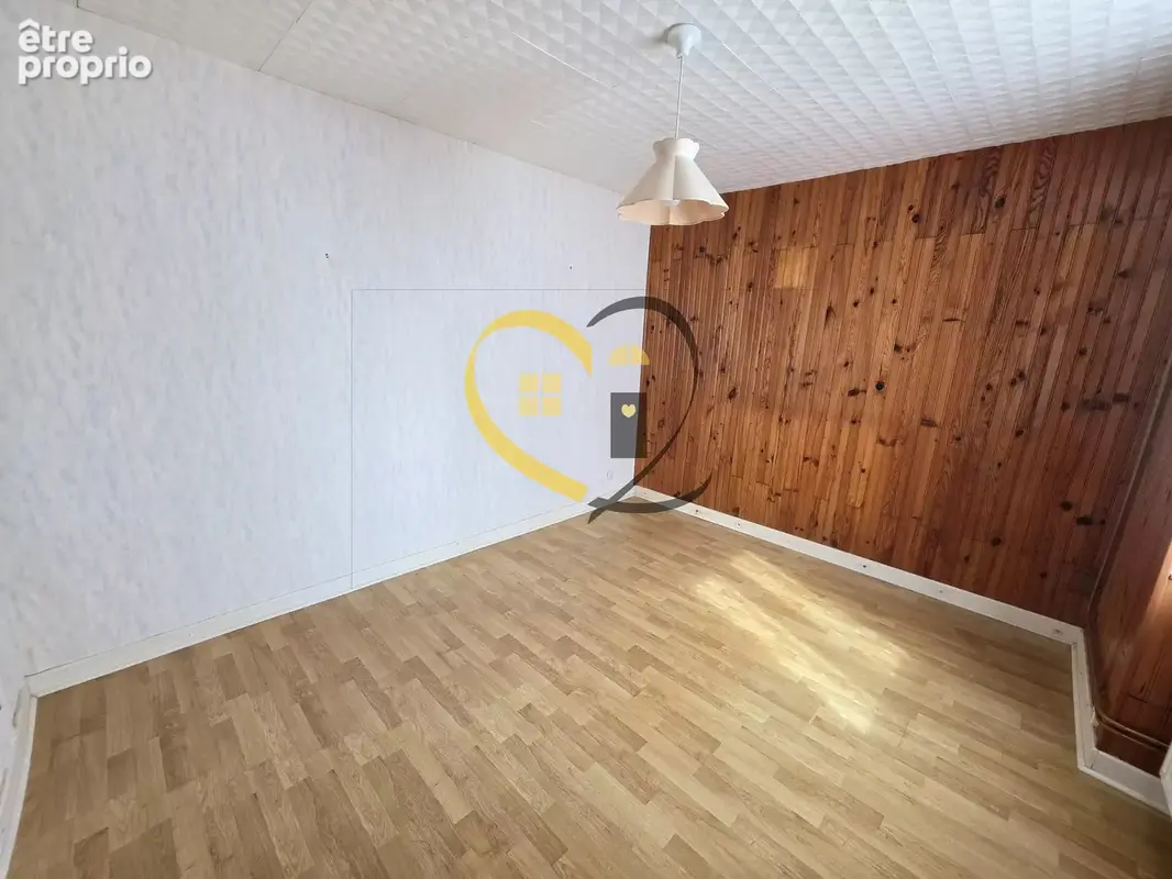 Maison de plain-pied – 3 chambres, dépendances et terrain de 2 116 m² - photo 5