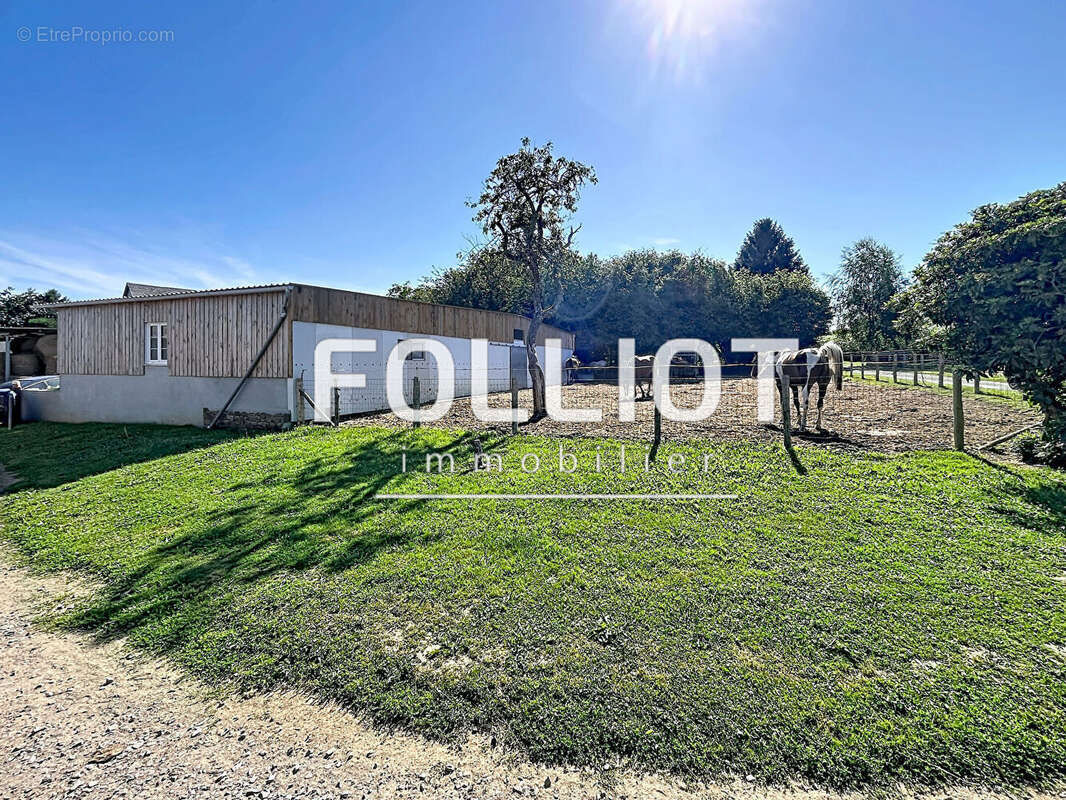 A VENDRE Maison à vendre 7 pièces à Le Grand Celland - photo 11