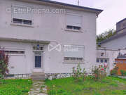 Maison à AVESNES-SUR-HELPE