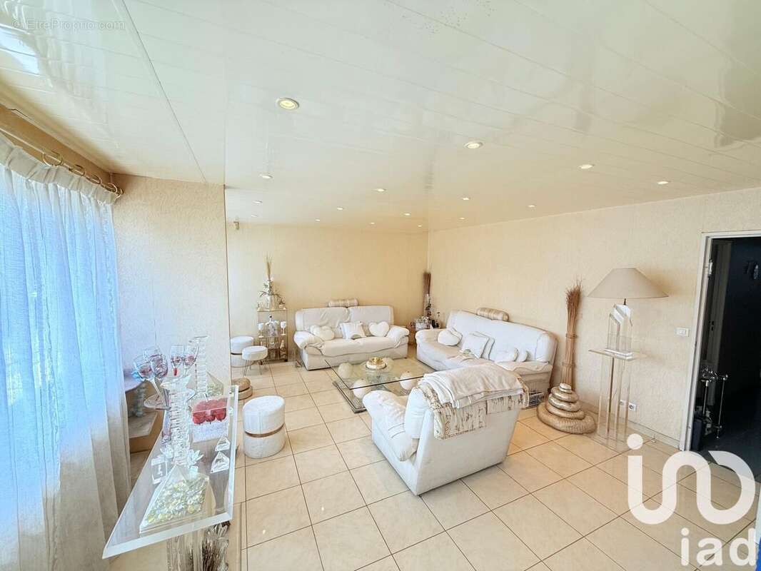 Photo 3 - Appartement à SARCELLES