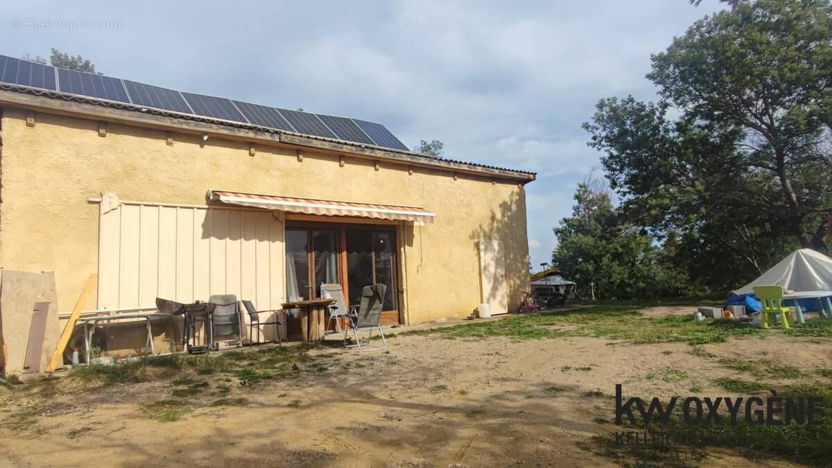 Terrain à SAINT-JEAN-PLA-DE-CORTS