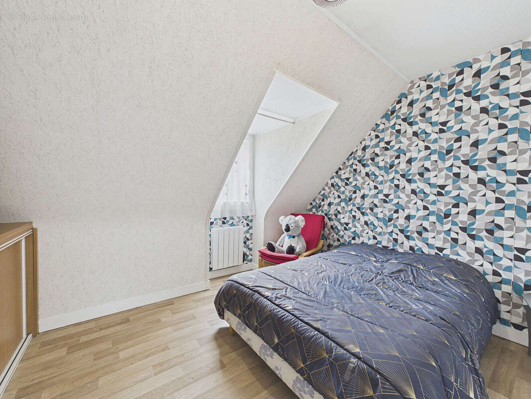Maison Nogent Le Roi 5 pièces - photo 11