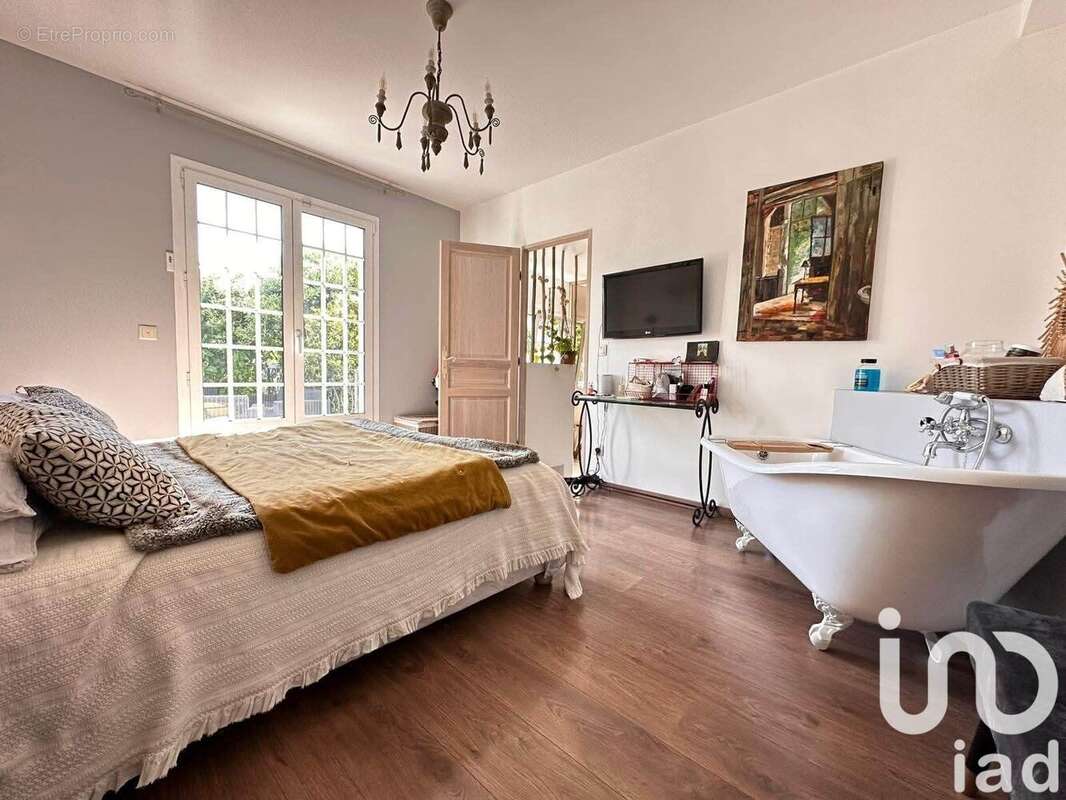 Photo 7 - Maison à PONTAULT-COMBAULT