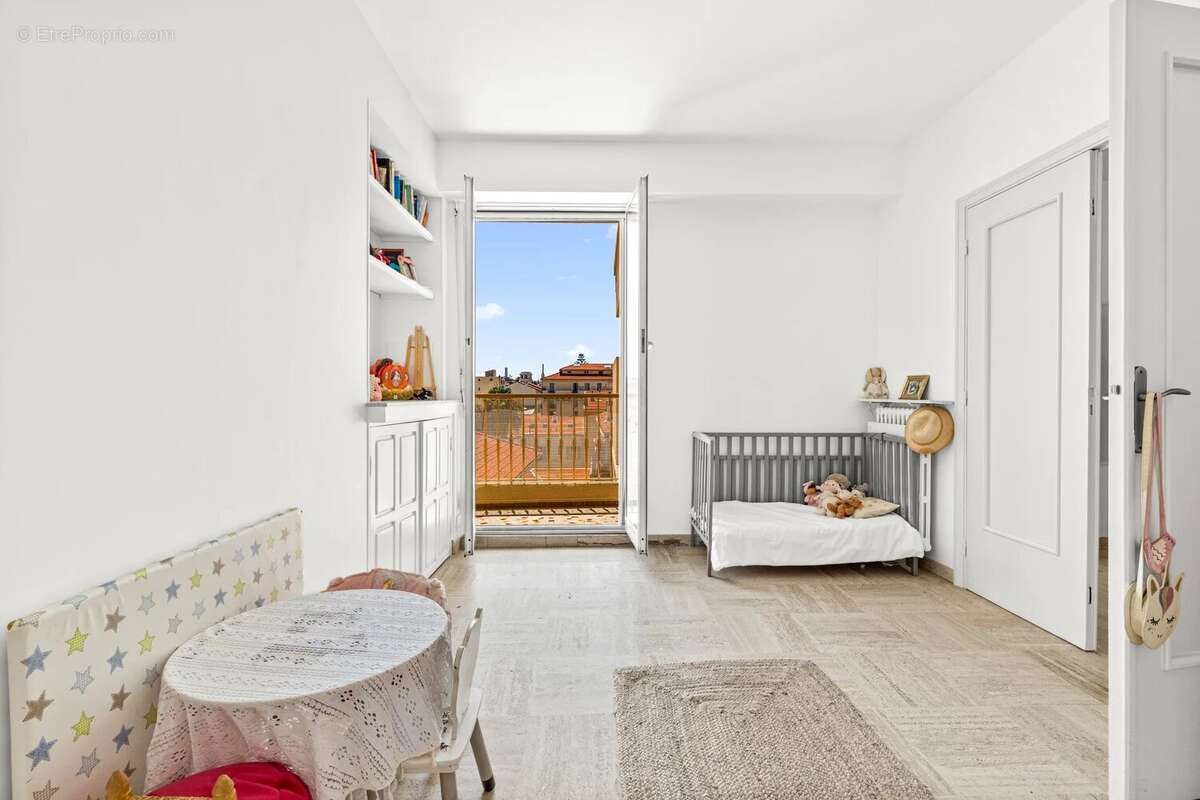 Nice musiciens – rare à la vente – lumineux 3 pièces avec terrasse de 15 m² – au calme – garage en sus - photo 15