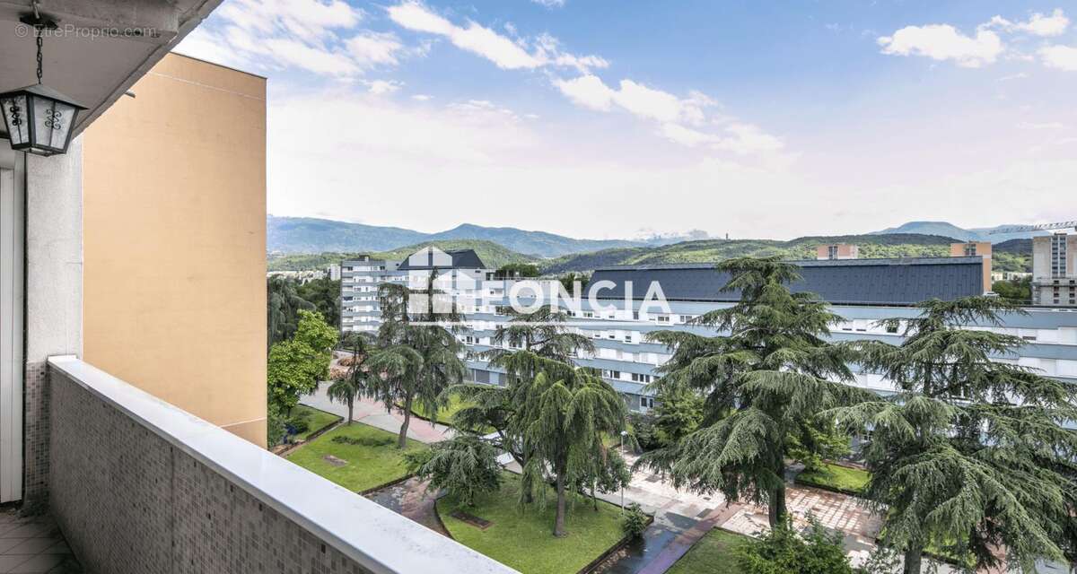 Appartement à ECHIROLLES