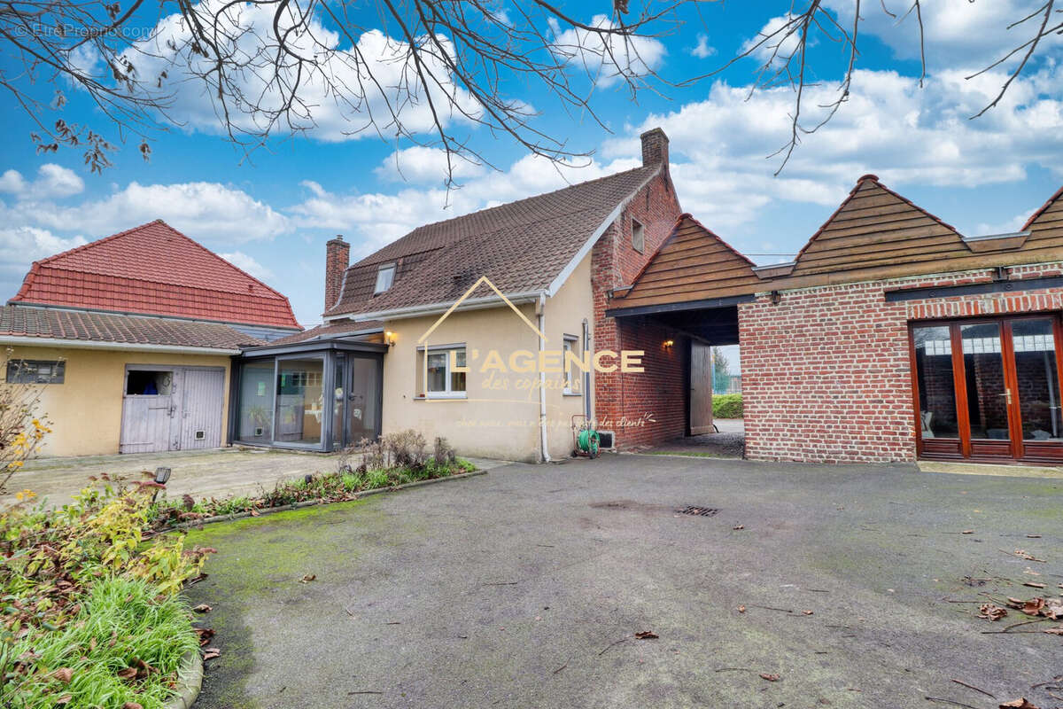 Maison à BLARINGHEM