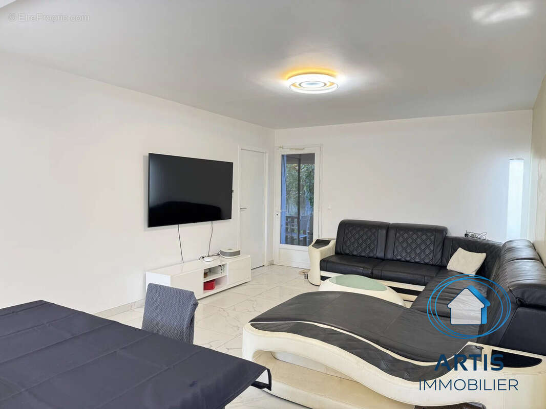 Maison à SAINT-PEE-SUR-NIVELLE