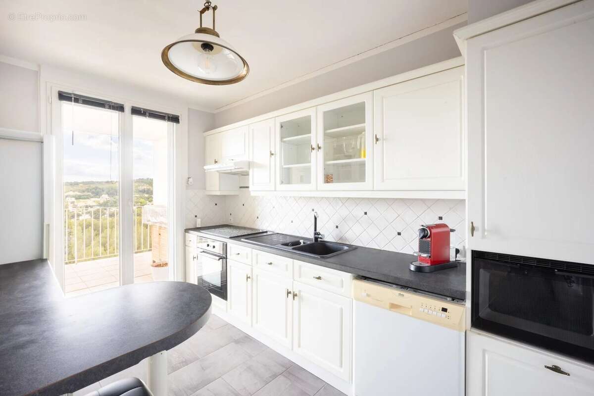 Appartement à MARSEILLE-13E