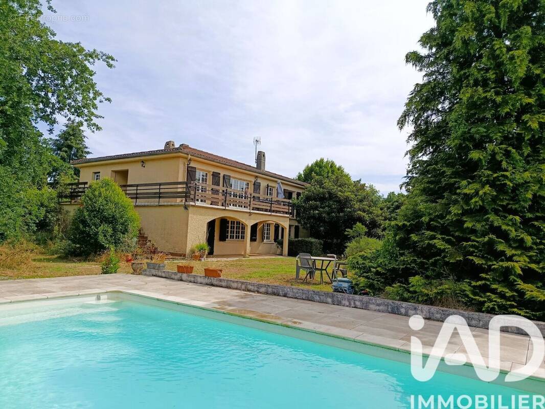 Photo 1 - Maison à VERNIOLLE