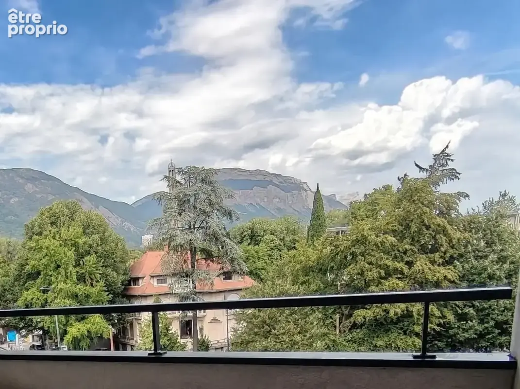 Appartement 4 pièces 86 m² à vendre à Grenoble (38000) - photo 2